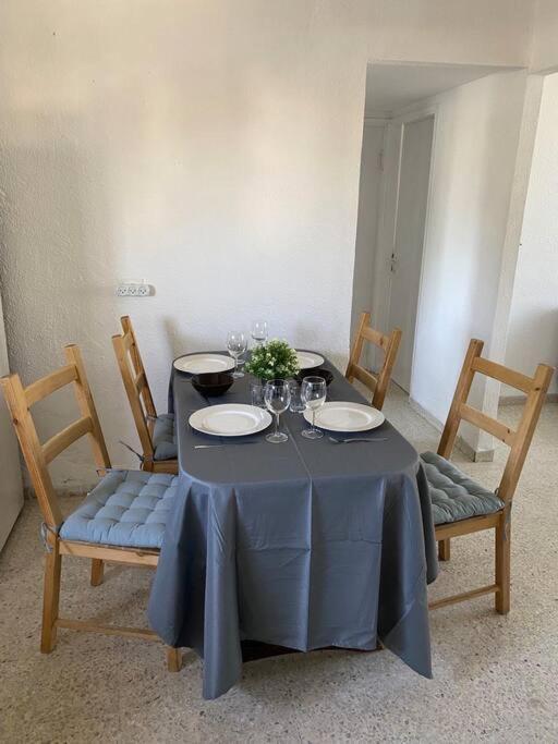 уютная с двумя спальными Appartement Haïfa